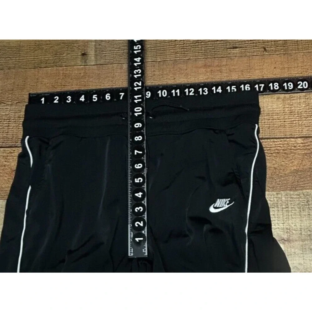 Nike Joggers Womens Large Black White Actual 33X28‎ HeritageTrack Pants